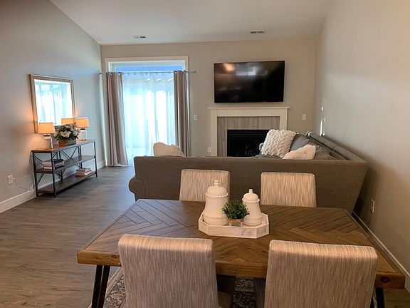 4th image of 6339 Absaloka Ln