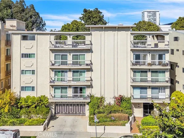 2318 Fox Hills Dr APT 203, Los Angeles, CA 90064