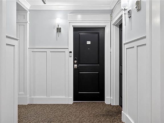 3rd image of 2277 Peachtree Rd NE Unit 610