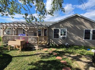 2050 W Frank Miller Rd, Union City, IN 47390