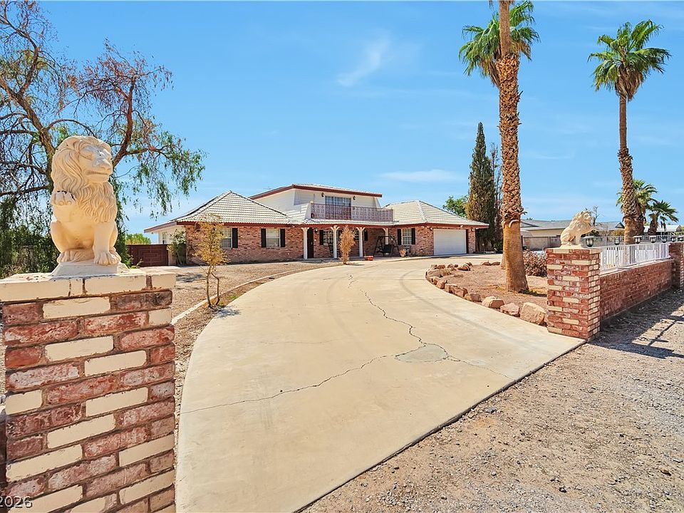 1st image of 4065 W Maulding Ave
