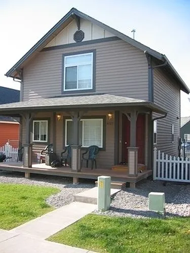 4727 Adalaide Ln Photo 1