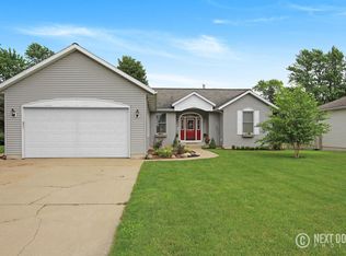 1438 Wiersma Dr, Zeeland, MI 49464
