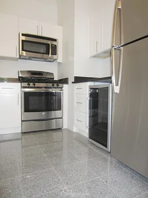 Rented by City Connections Realty | media 10