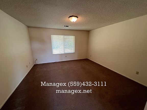 2nd image of 1121 Sierra Ave