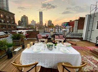 17 W 70th St #PENTHOUSE 1, New York, NY 10023