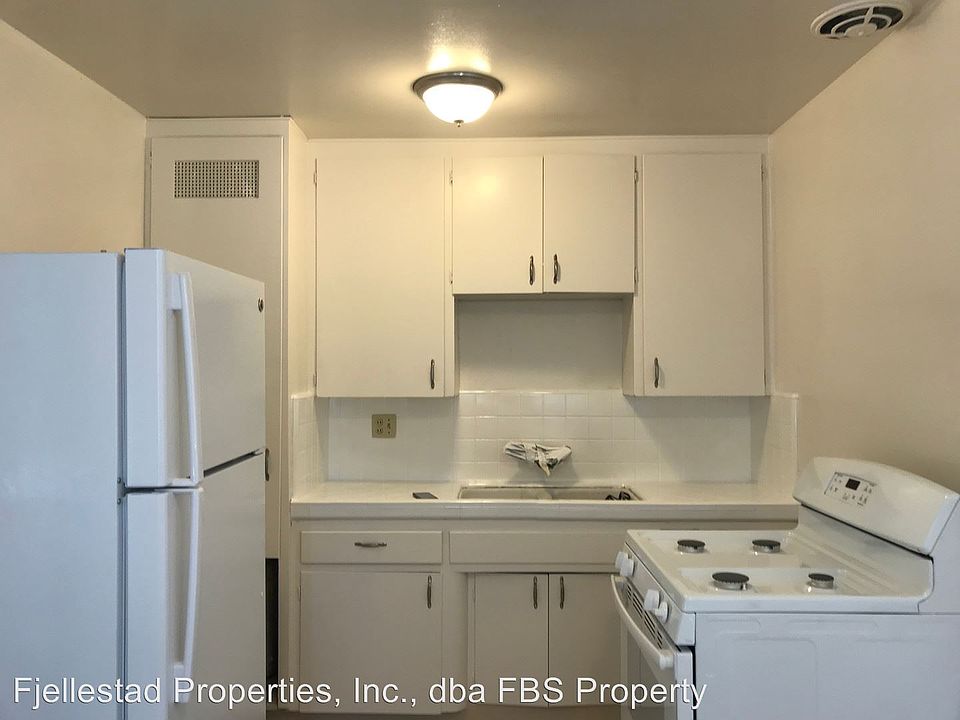 1st image of 4430 1/2 48th St