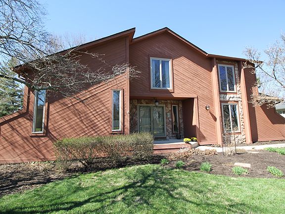 3rd image of 1362 Sugarberry Ct
