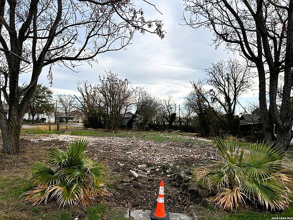2nd image of 454 Hammond LOT 13