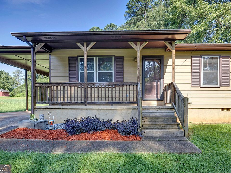 1st image of 65 Pinehurst Dr