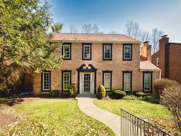 215 Main Entrance Dr, Pittsburgh, PA 15228