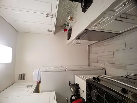 Rented by Yoram Adin, LREB | media 33