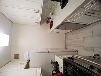 Rented by Yoram Adin, LREB