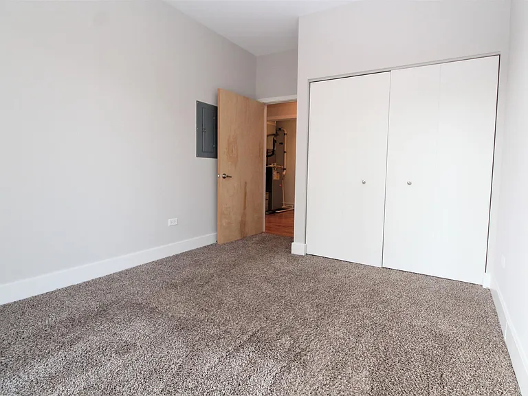 1870 N Winnebago Ave #2D — Photo 21