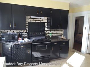 6 Rockdale St #1, Worcester, MA 01606