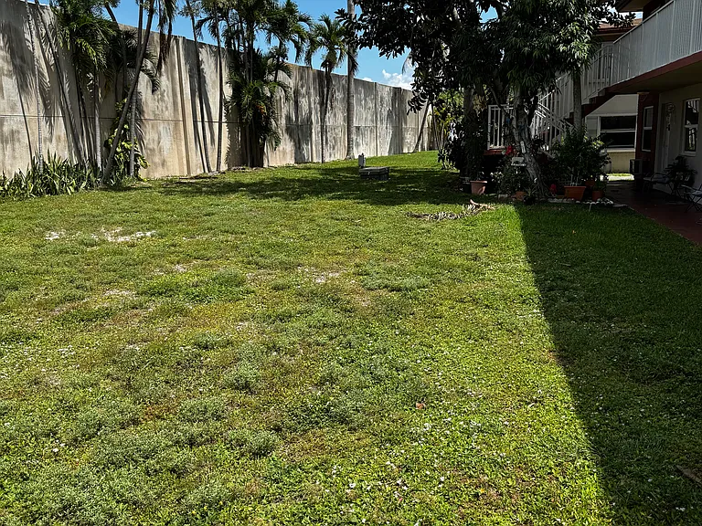 2918 Funston St #32 — Photo 10