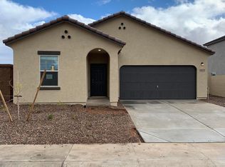 3231 E Miner Dr, San Tan Valley, AZ 85143