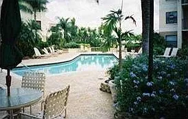 2 bed, 2.0 bath, 1024 sqft, $2,000 — Photo 2