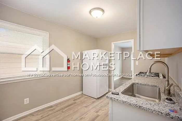 8147 Prospect Ave — Photo 11