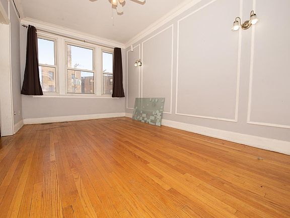 5th image of 2767 N Milwaukee Ave #2
