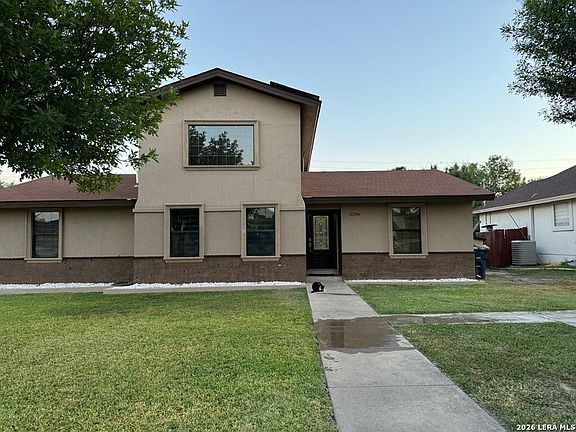 2nd image of 2296 N Maria Del Refugio