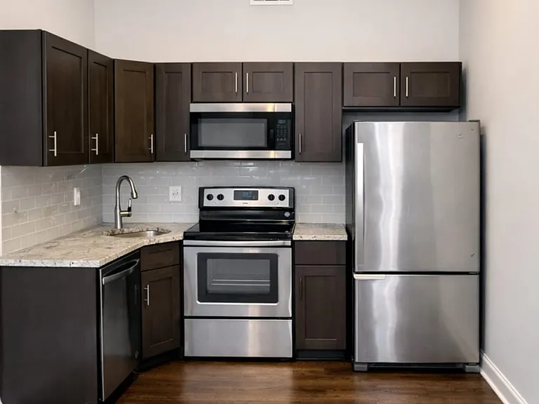 1422 W Girard Ave #1F — Photo 1