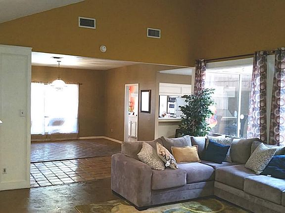 4th image of 15110 Paladora Dr