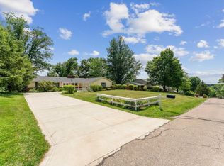 1811 Aspen Ct, Heath, OH 43056