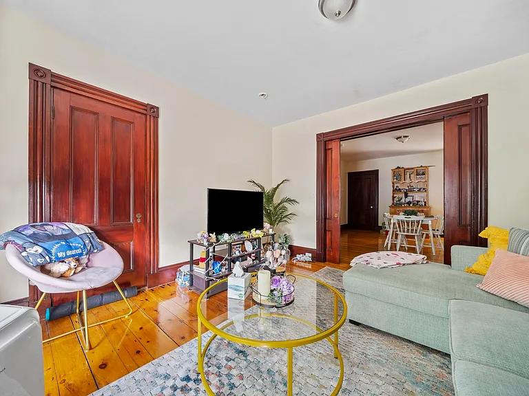 96 Plymouth St #1 — Photo 4