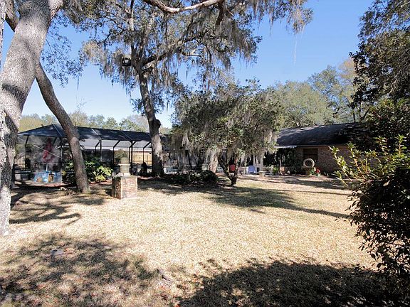 3rd image of 908 Lido Cir E