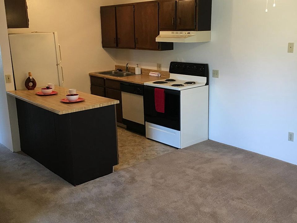 1st image of 1715 Nemoke Trl APT 12