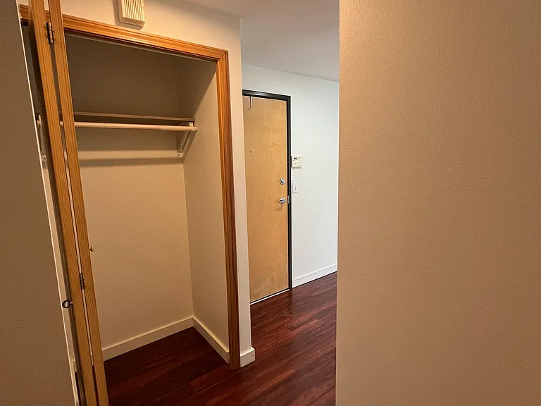 609 Prospect St #202 — Photo 7