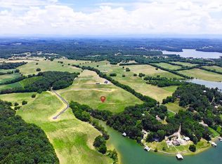 3831 Gravelly Hills Rd, Louisville, TN 37777