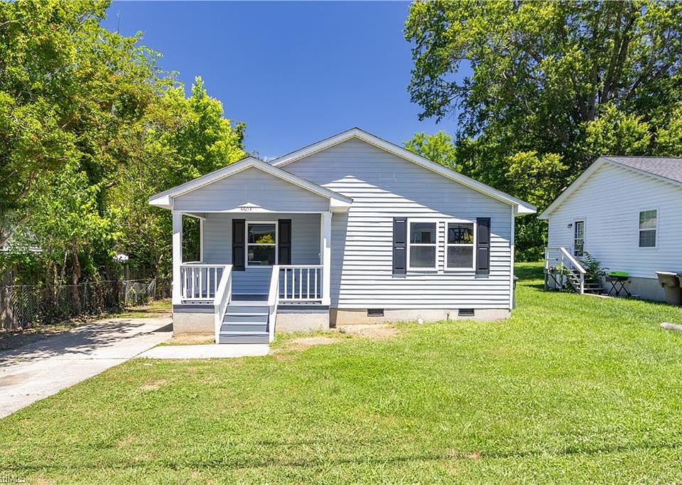 1st image of 3603 Calumet Pl