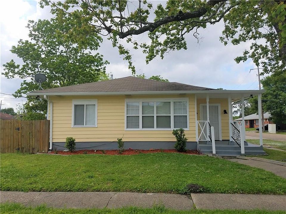 1st image of 4774 Werner Dr Unit B