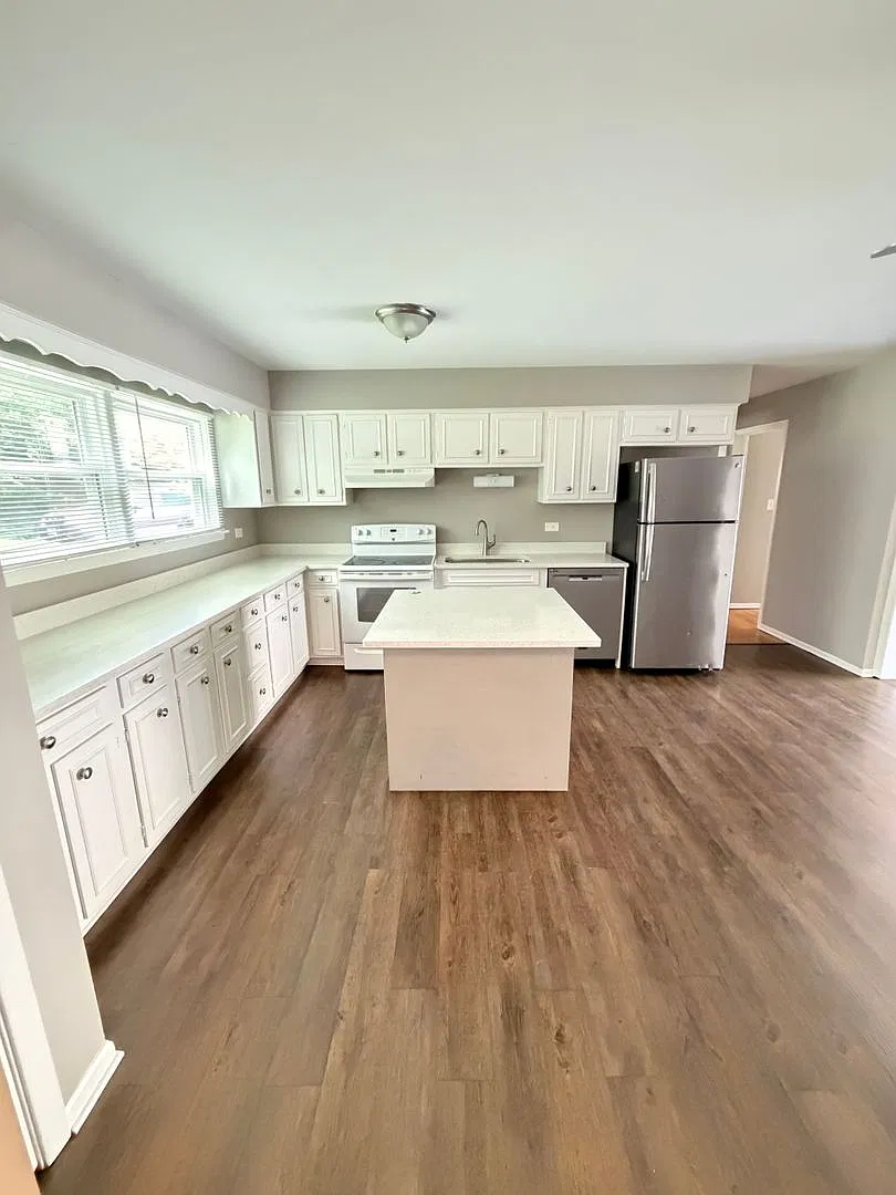 1 Scotdale Rd. — Photo 1