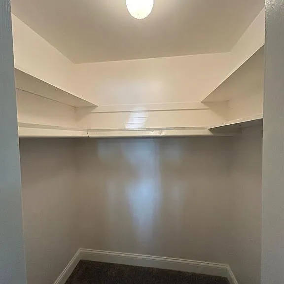 683 E Fox Hills Dr — Photo 20