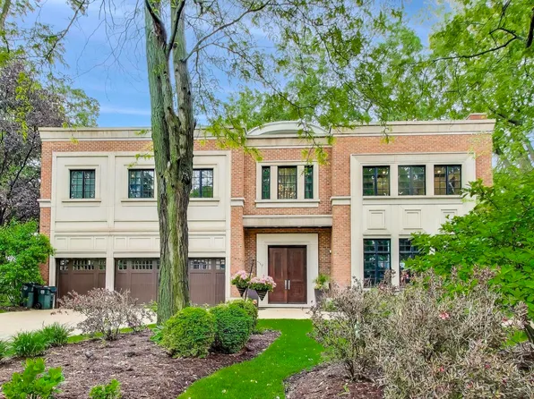 6535 N Tower Circle Dr, Lincolnwood, IL 60712