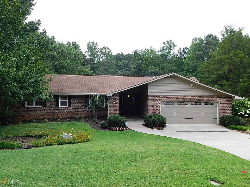 1st image of 3355 Somerset Trce SE