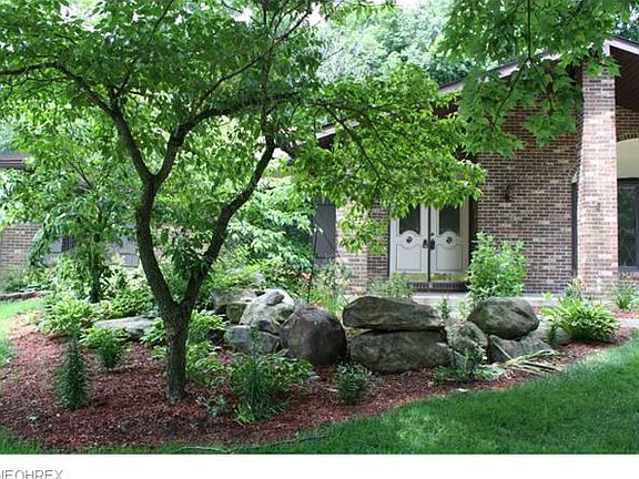 2nd image of 1546 Willoughby Dr
