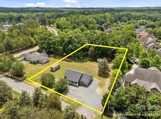 14532 E Rocky River Rd, Davidson, NC 28036