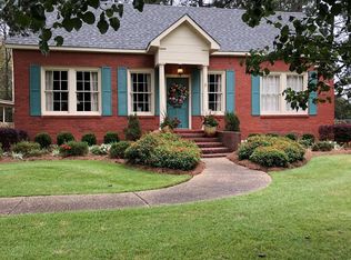 2001 Old Bay Springs Rd, Laurel, MS 39440