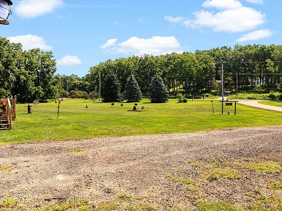 5th image of N6893 English Settlement Rd