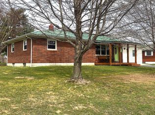 438 Old Columbia Rd, Russell Springs, KY 42642