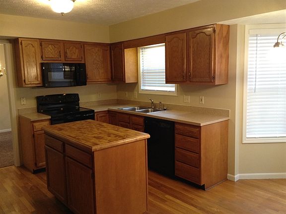 5th image of 6329 Penny Ln