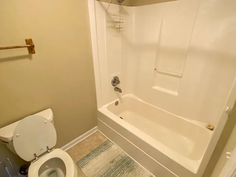 711 Fields Ln — Photo 14