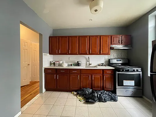 Rented by Keller Williams NYC | media 11