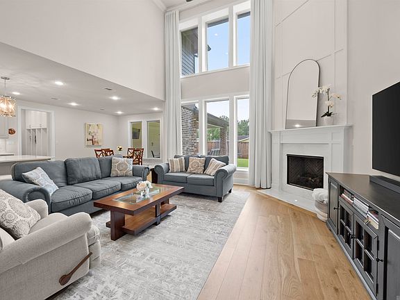 3rd image of 9835 Sedgewick Ct