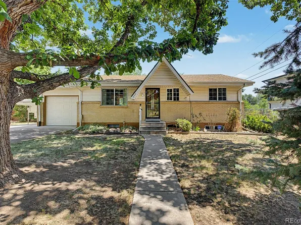 888 S Owens Court, Lakewood, CO 80226