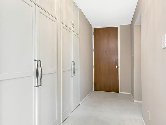 4th image of 1337 21st Ave #4C